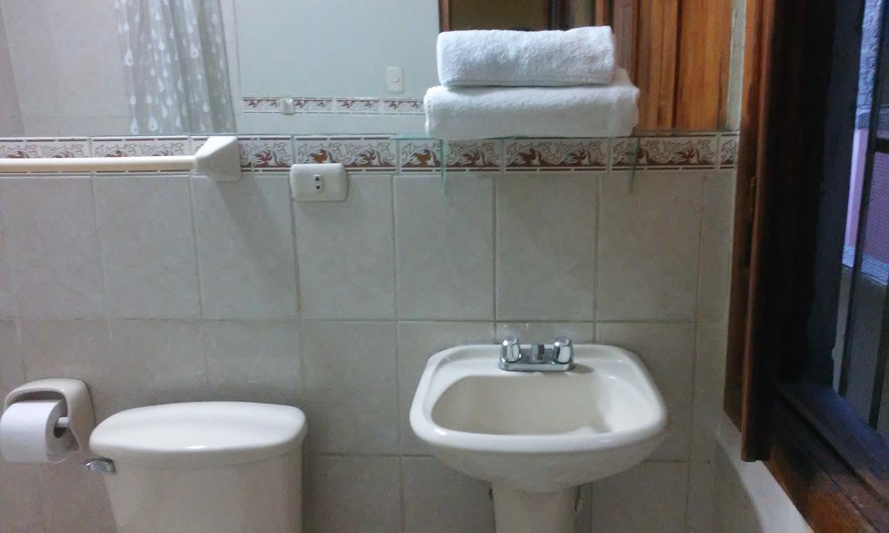 Misti Hostel B&B Arequipa Esterno foto