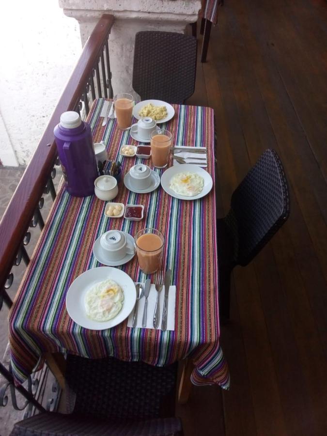 Misti Hostel B&B Arequipa Esterno foto